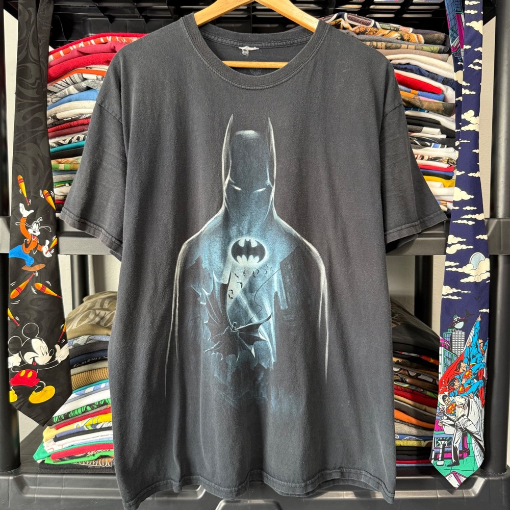 Y2K Black DC Comics Batman Graphic T-Shirt Size XL Light Marks